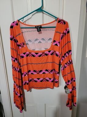 Wrangler Orange and Pink Geometric Scoop Neck Blouse